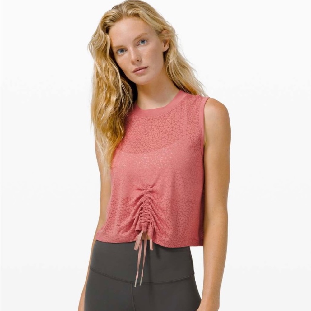 Lululemon top